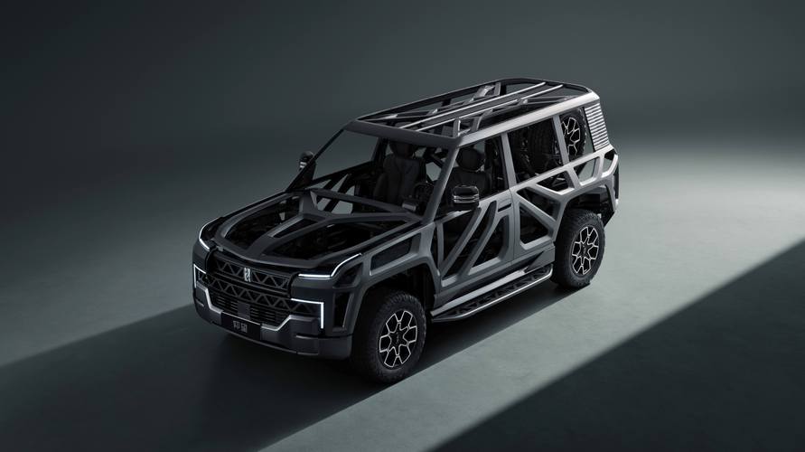 广州40仰望U8硬派越野的科技魅力，国能汽车对传统燃油车市场的冲击